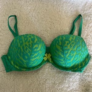 Victoria’s Secret Very Sexy Padded Demi Bra 34C